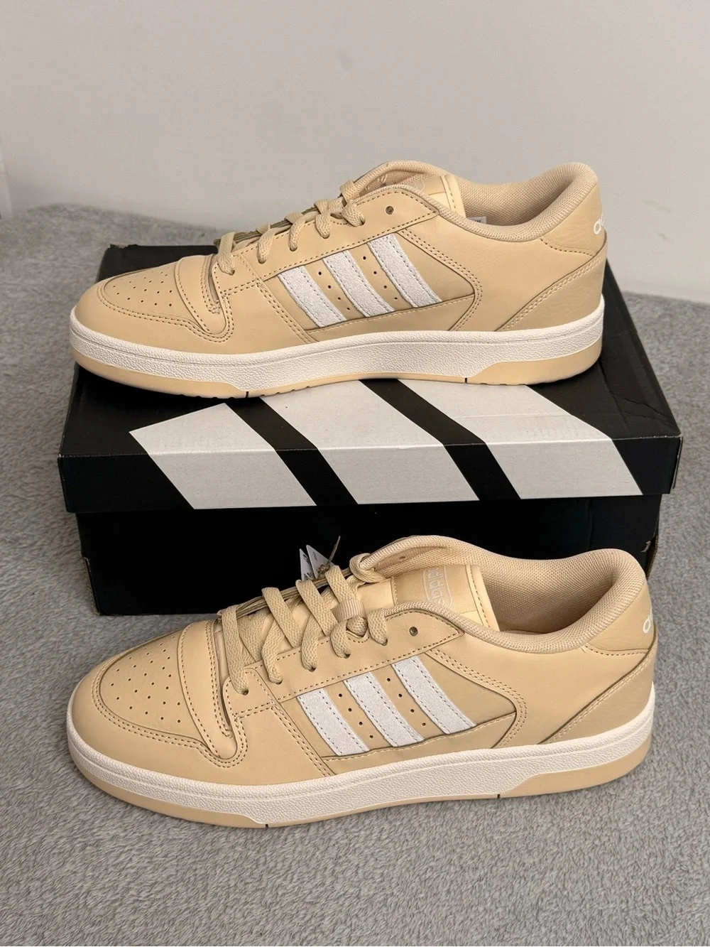 Adidas Break Start Low W Beige Cream Sneakers Women’s 9.5 NIB